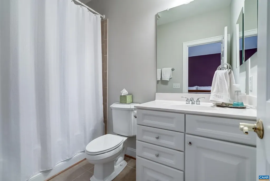 1126 Cambridge Hill Lane Keswick VA 22947