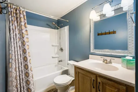 60 Stover Street Dayton VA 22821