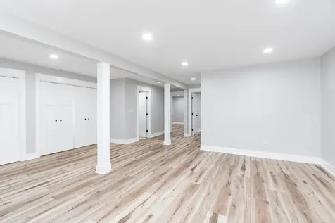 38 Shady Pond Lane Stuarts Draft VA 24477