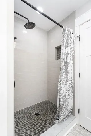 38 Shady Pond Lane Stuarts Draft VA 24477