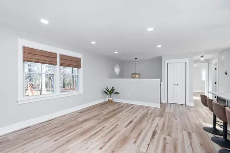38 Shady Pond Lane Stuarts Draft VA 24477