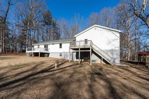 38 Shady Pond Lane Stuarts Draft VA 24477
