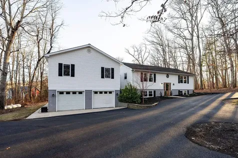 38 Shady Pond Lane Stuarts Draft VA 24477