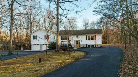 38 Shady Pond Lane Stuarts Draft VA 24477