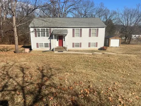 512 F Street Staunton VA 24401