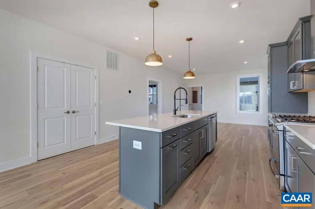 41 Wardell Crest Charlottesville VA 22902