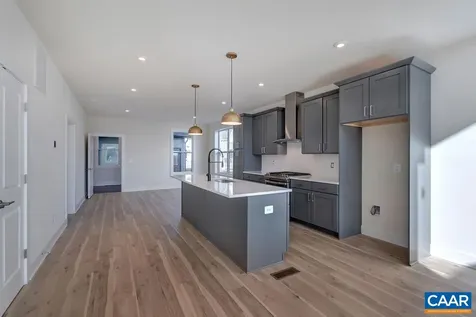 41 Wardell Crest Charlottesville VA 22902