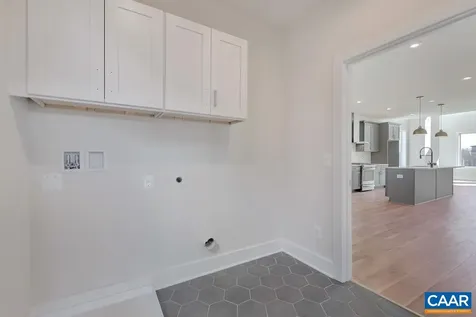 41 Wardell Crest Charlottesville VA 22902
