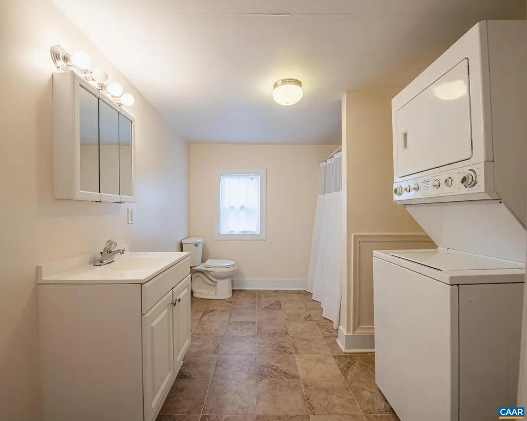 67 Lentz Lane Shipman VA 22971