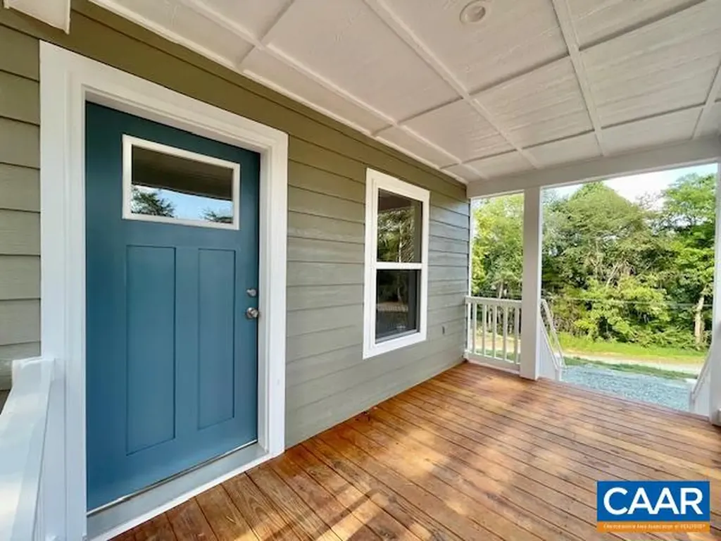 150 Northside Park Louisa VA 23093