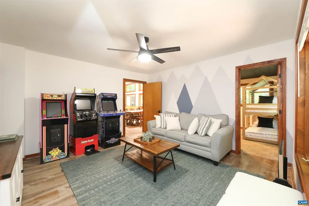 278 Catoctin Drive E Wintergreen Resort VA 22967