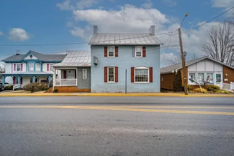 203 Main Street N Bridgewater VA 22812