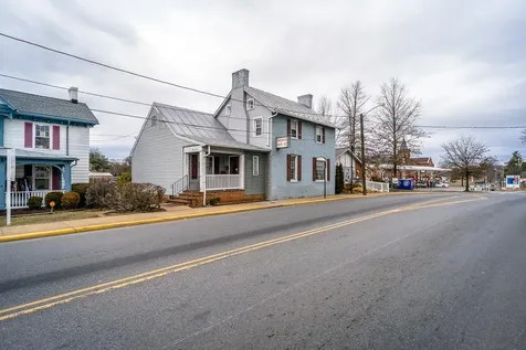 203 Main Street N Bridgewater VA 22812