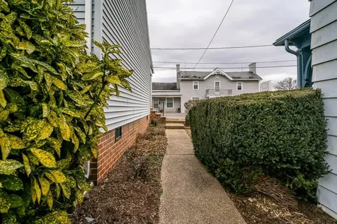 203 Main Street N Bridgewater VA 22812