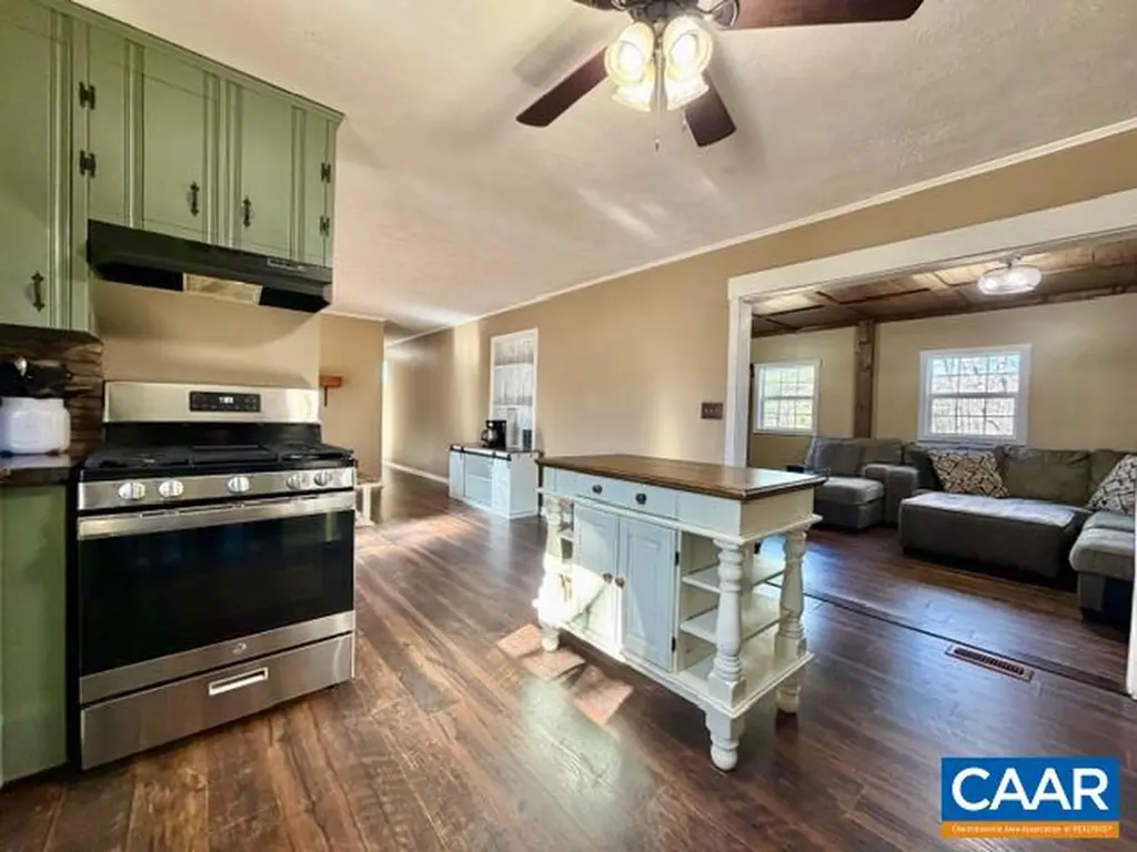 258 Riverdale Road Stanardsville VA 22973