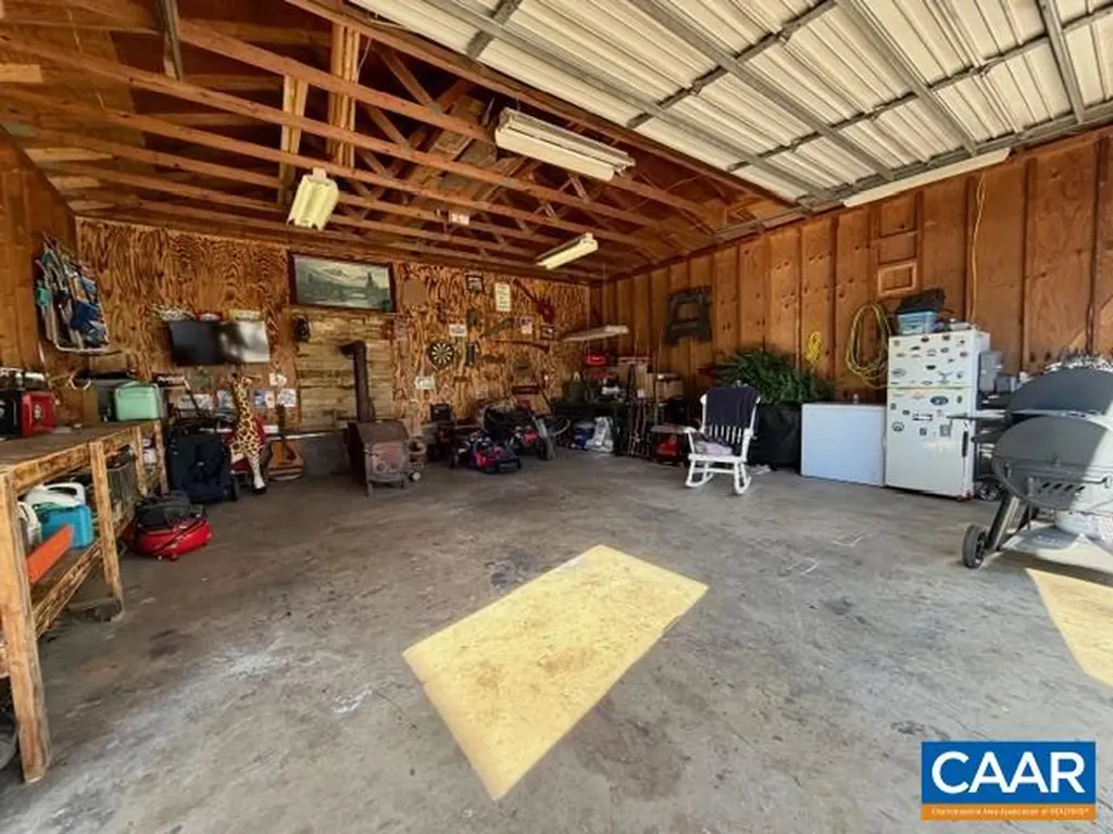 258 Riverdale Road Stanardsville VA 22973