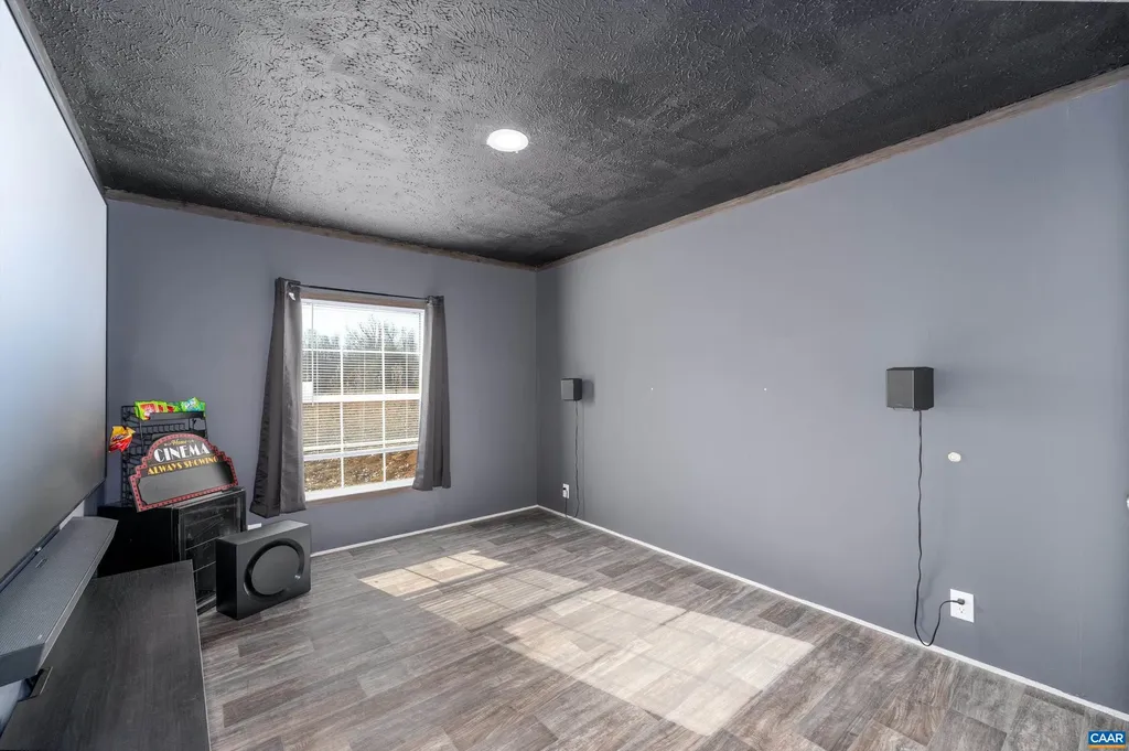 4433 Spotswood Trail Barboursville VA 22923