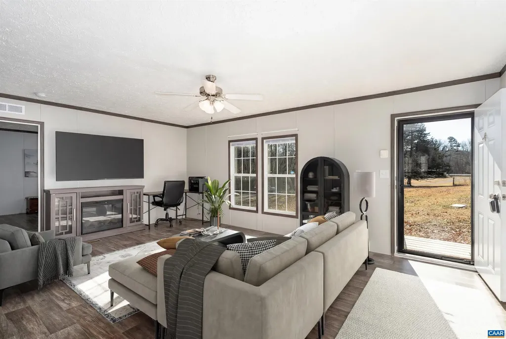 4433 Spotswood Trail Barboursville VA 22923
