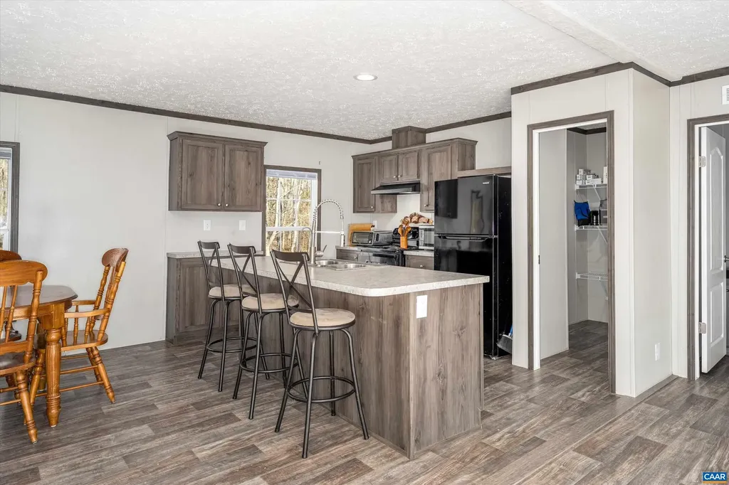 4433 Spotswood Trail Barboursville VA 22923