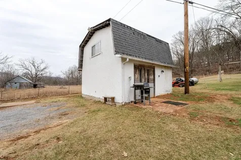 11918 Turleytown Road Broadway VA 22815