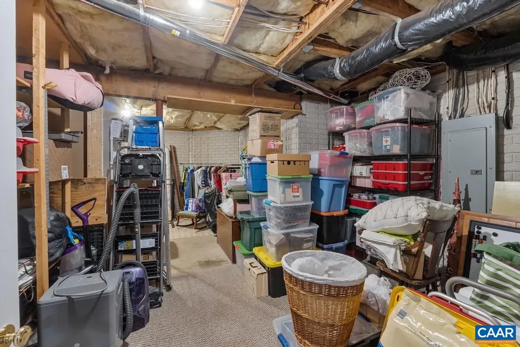 959 Grayson Lane Charlottesville VA 22903