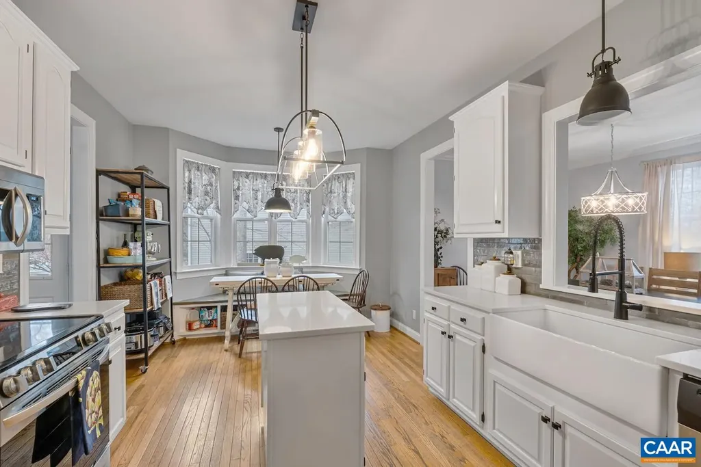 959 Grayson Lane Charlottesville VA 22903