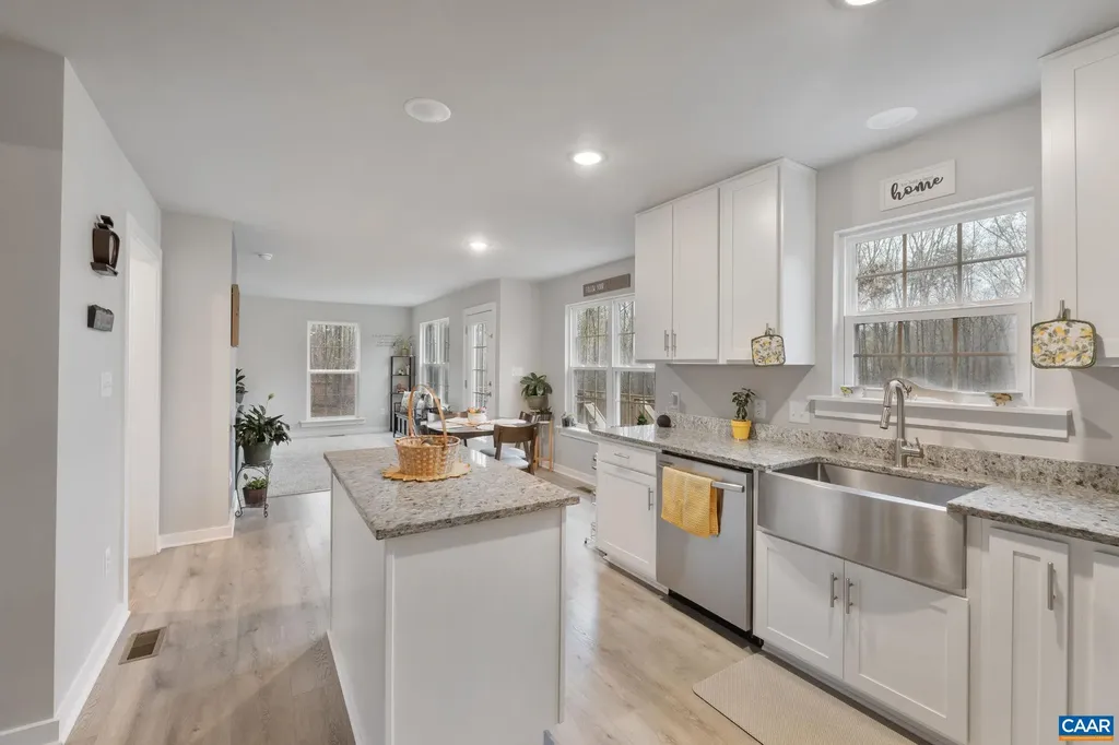 1035 Loving Road Keswick VA 22942