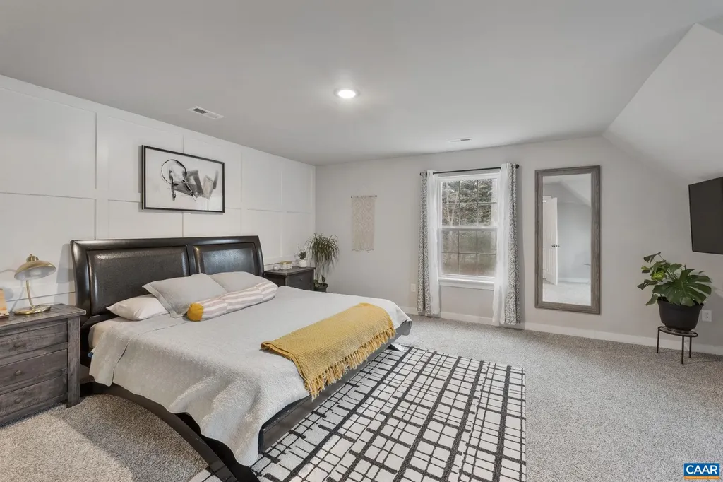 1035 Loving Road Keswick VA 22942