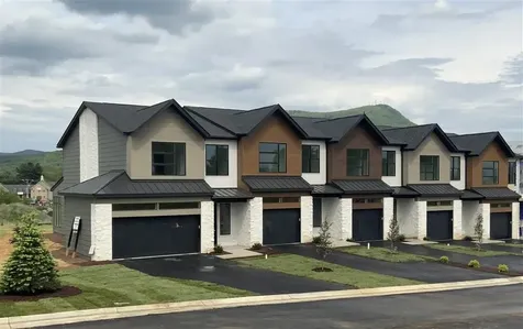 113 Haxby Court Rockingham VA 22801