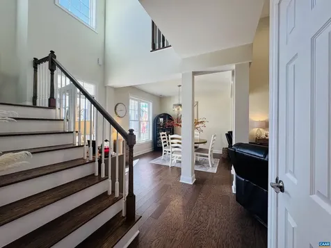 189 Windsor Drive Fishersville VA 22939