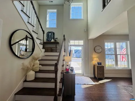 189 Windsor Drive Fishersville VA 22939
