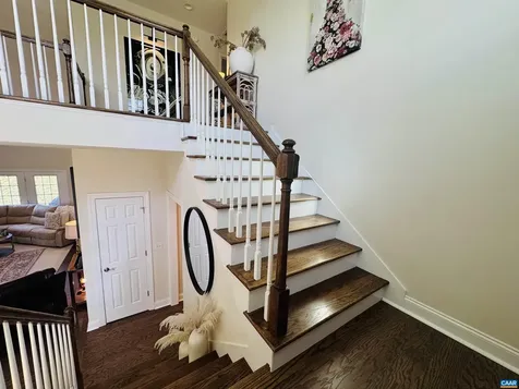 189 Windsor Drive Fishersville VA 22939