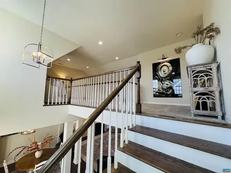 189 Windsor Drive Fishersville VA 22939