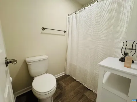 189 Windsor Drive Fishersville VA 22939