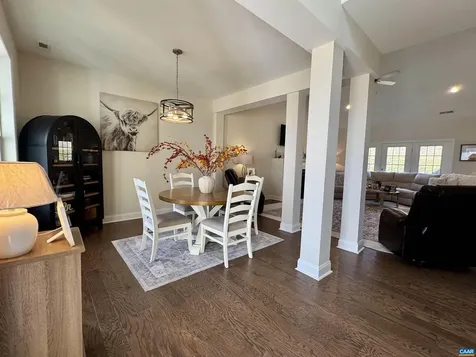 189 Windsor Drive Fishersville VA 22939