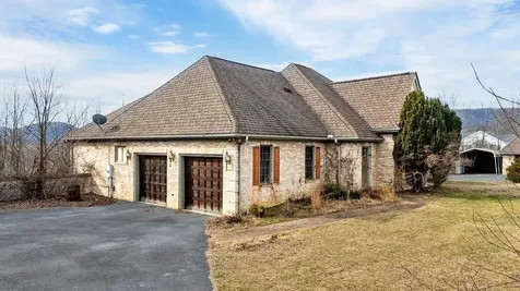 146 Westridge Drive Churchville VA 24421