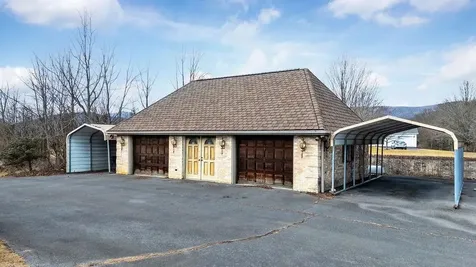 146 Westridge Drive Churchville VA 24421