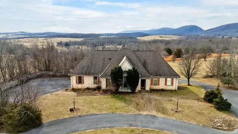146 Westridge Drive Churchville VA 24421