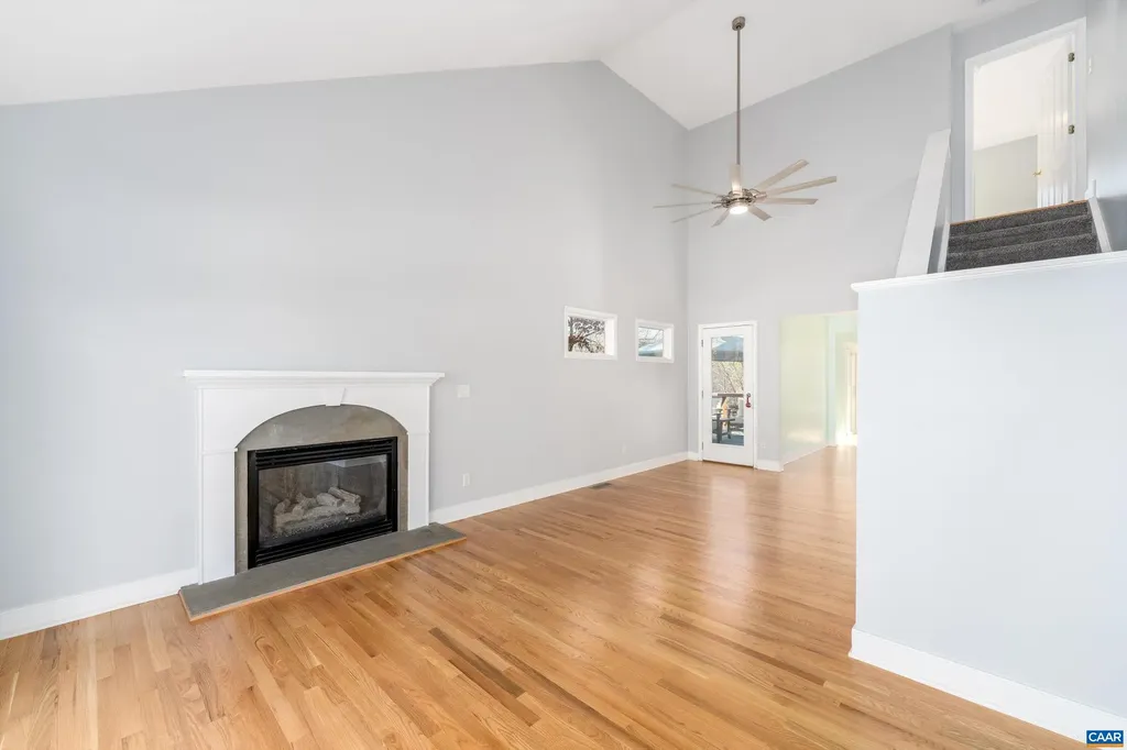 9 Vine Ridge Drive Palmyra VA 22963