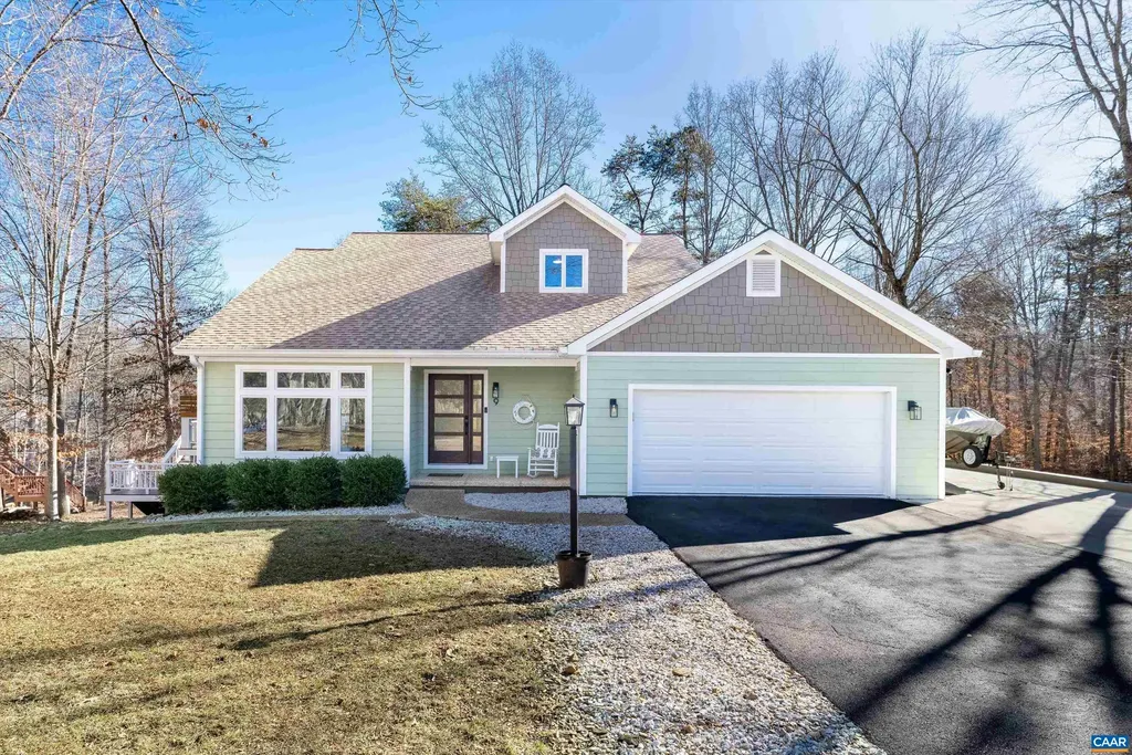 9 Vine Ridge Drive Palmyra VA 22963