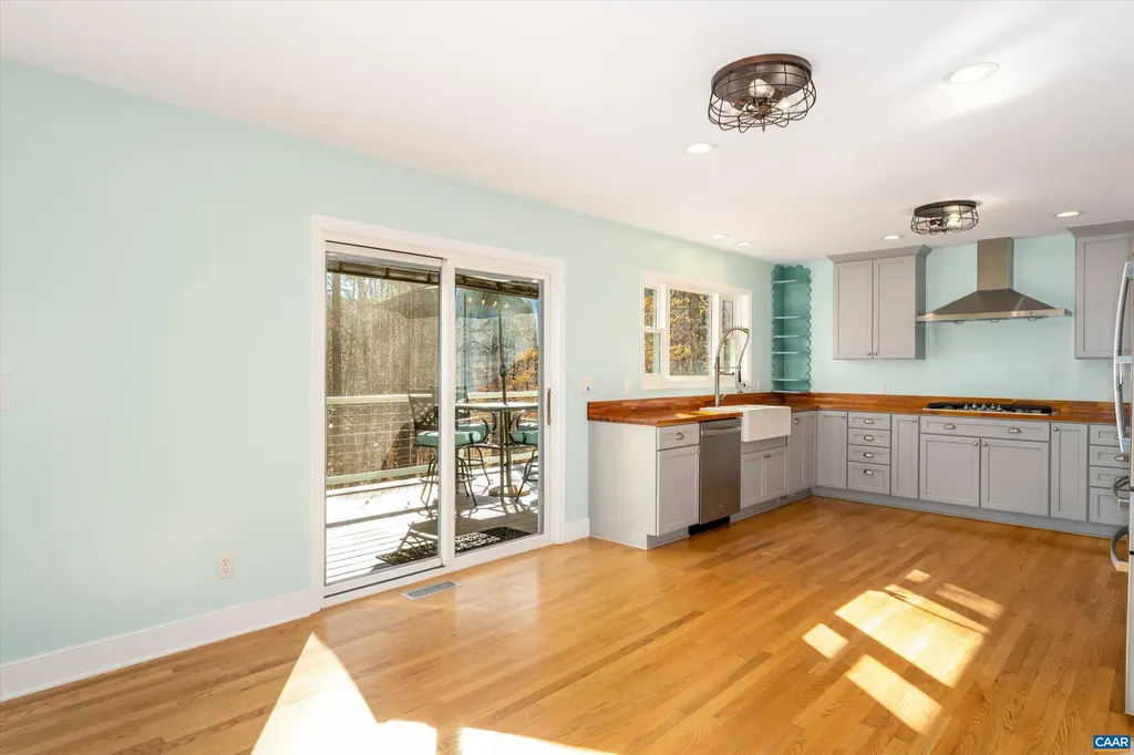 9 Vine Ridge Drive Palmyra VA 22963