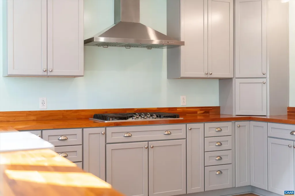 9 Vine Ridge Drive Palmyra VA 22963