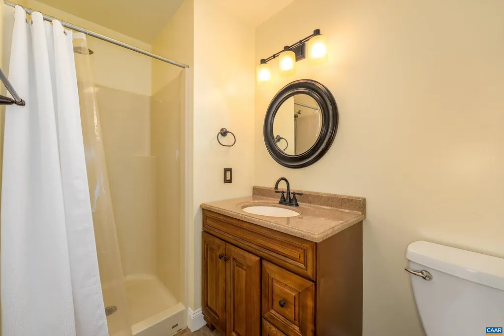 9 Vine Ridge Drive Palmyra VA 22963