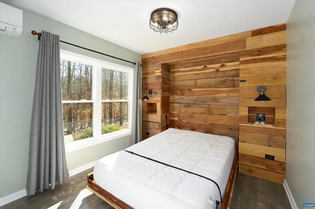 9 Vine Ridge Drive Palmyra VA 22963