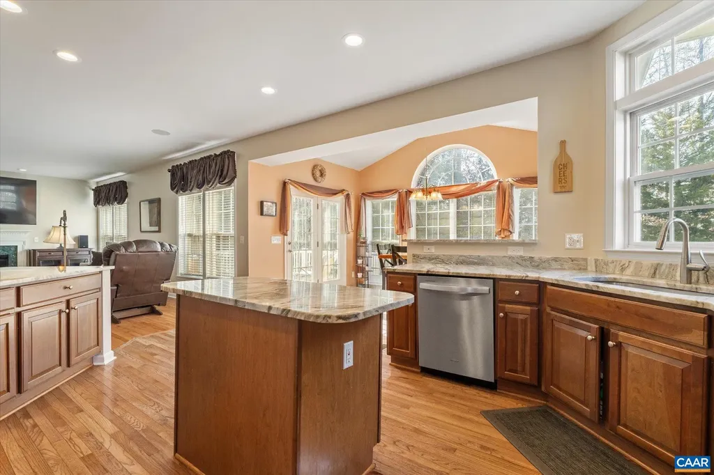 39 Lakeview Court Zion Crossroads VA 22942