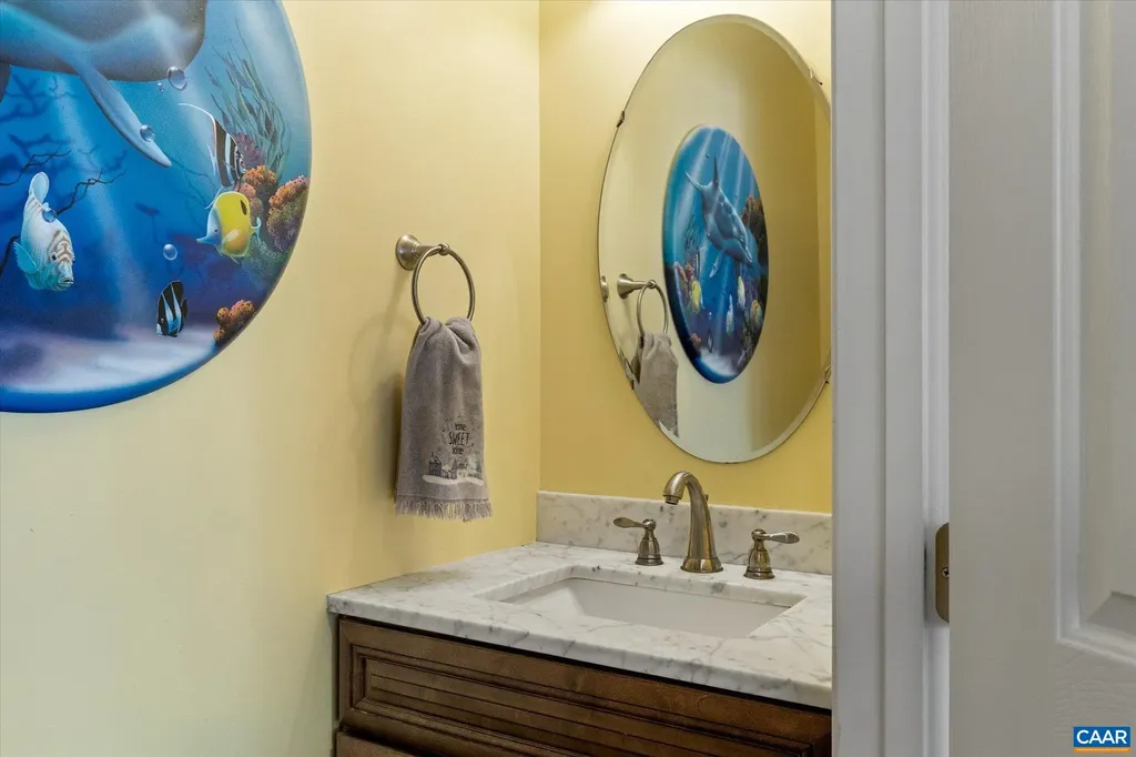 39 Lakeview Court Zion Crossroads VA 22942