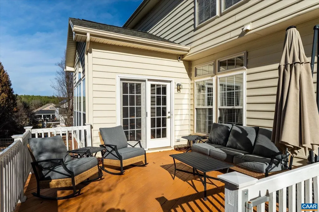 39 Lakeview Court Zion Crossroads VA 22942