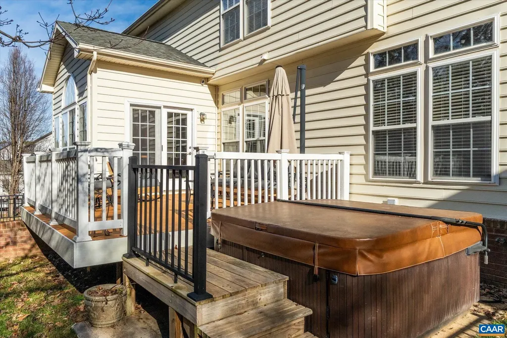 39 Lakeview Court Zion Crossroads VA 22942