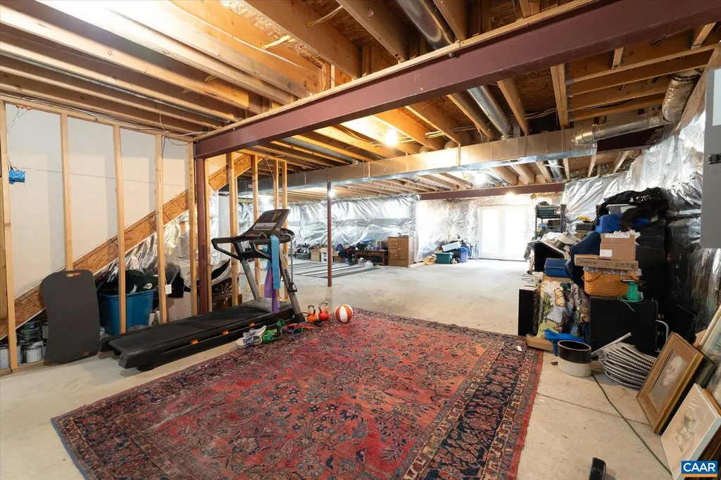 39 Lakeview Court Zion Crossroads VA 22942