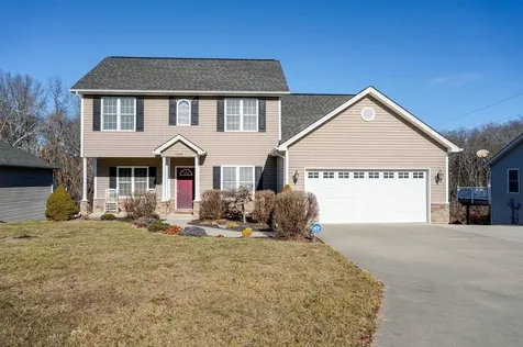 1428 Mandolin Avenue Grottoes VA 24441